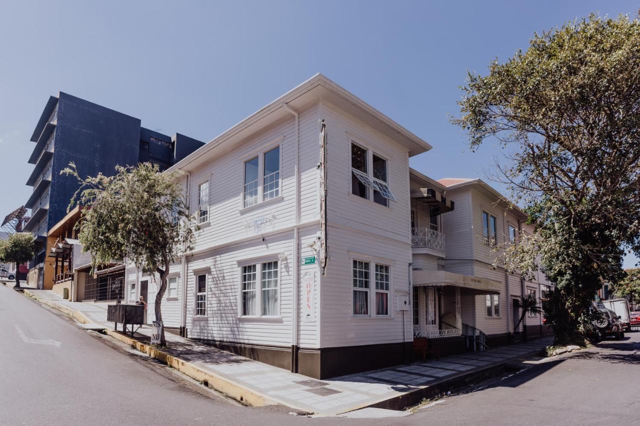 Hotel Dunn Inn San José Esterno foto